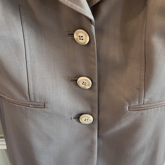 Isabel & Nina Blazer in Grey Size 8 - Picture 2 of 8